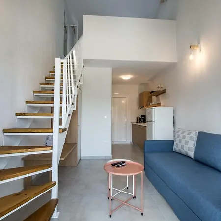 The Papoutsakis Apartments Nikiti  Exterior foto